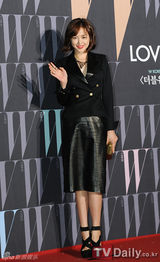 组图：韩星韩佳人延正勋金莎朗等参加预防乳癌活动