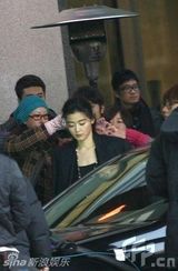幻灯图：《雪花秘扇》上海赶工 全智贤会杰克曼