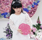 组图：王诗龄花样写真展呆萌 邻家萝莉初长成