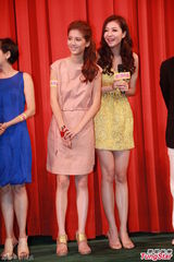 组图：《男人如衣服》香港首映 林峰熊黛林避谈感情