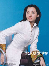 组图：董卿青涩旧照曝光 气质甜美脸颊微胖