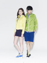 高清组图：韩星金沙朗姐弟携手拍写真清爽靓丽