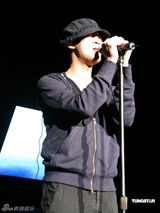 幻灯图集：林峰将开个唱忙彩排 跟歌迷提早过圣诞