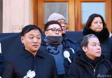组图：于是之灵车赴人艺告别 艺术家齐往哀悼