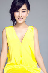 组图：马苏时尚大片曝光 自信阳光极致乐活