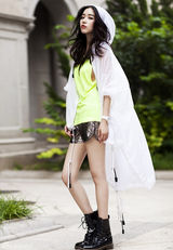 组图：阚清子时尚街拍御姐范十足