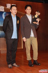 组图：张智霖否认购浅水湾豪宅