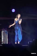 组图：蔡健雅小巨蛋开唱征服乐迷 那英青峰任嘉宾