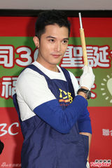 组图：邱泽明年持续拍戏 支持绯闻女友发片