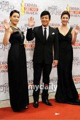 组图：韩国演员高贤贞获2010SBS演技大奖