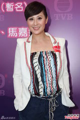 组图：李若彤李丽珍陈慧珊亮相曾志伟新剧发布