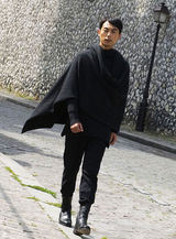 高清图：朱亚文街拍披肩外套开衫围巾一件即可