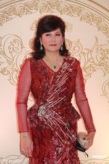 组图：蔡加怡陈汉骢大婚 蔡志明送豪宅作嫁妆