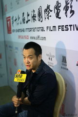 组图：新浪娱乐对话金爵奖评委宁浩