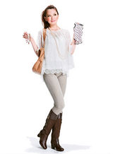 组图：日本模特宫田聪子示范89款秋季服饰搭配