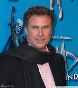 组图：《超级大坏蛋》巴黎首映 朱莉皮特晒恩爱