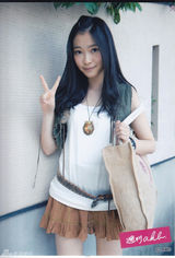 组图：AKB指原莉乃爆冷夺冠 盘点青春性感照