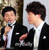 组图：韩名导宣布与同性恋人举行婚礼现场热吻