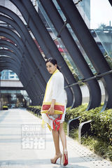 明星爱街拍：乐活派马苏的糖果仲夏梦