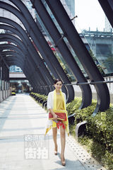 明星爱街拍7月合辑：分享仲夏浪漫色彩