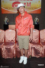 组图：梁乃鹏慰劳《回到三国》剧组 林峰马国明斗帅