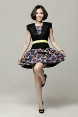 组图：姚贝娜发新歌《心火》 清新写真坚强蜕变