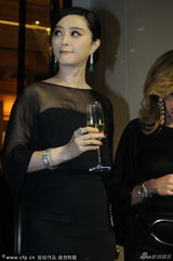 组图：范冰冰霸气放话 我的新闻都可以上头条