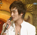 幻灯图集：安七炫2010北京个唱相关图集