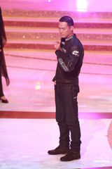 高清图：无线2011年台庆揭幕 众小生花旦盛装亮相