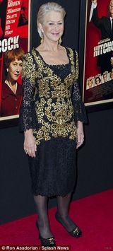 组图：《希区柯克》首映 斯嘉丽杰西卡争艳