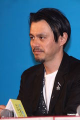 组图：伊势谷友介执导《陆之鱼》亮相台北电影节