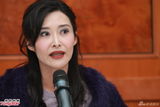 组图：艳星叶玉卿被爆复出还债 浓妆澄清未破产