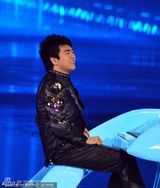 组图：韦唯领衔众星献歌亚运 郎朗章子怡完美合演