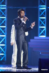 组图：谢霆锋出席电影版《下一个奇迹》首映