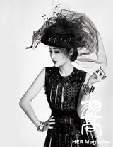 幻灯图集：蒋雯丽复古写真 大气优雅风韵犹存