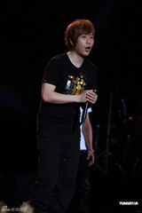 组图：五月天巡演香港站落幕 金曲奖入围七项大奖