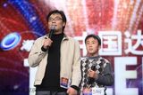 组图：Q版鸟叔后 达人秀再现“鸟妈”和“鸟人”