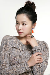 组图：《花开半夏》将播 阚清子优雅剧照曝光