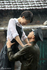 组图：贾青《东江英雄传》曝情意绵绵剧照