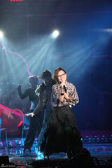 组图：林俊杰周笔畅等助阵深圳卫视跨年音乐季