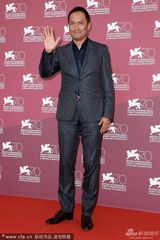 组图：《杀无赦》发布 渡边谦与柳乐优弥亮相