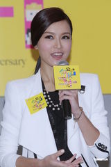 组图：文咏珊否认与旧爱复合 指刘浩龙非旧爱