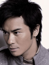 组图：郑嘉颖帅气写真 别具个性显视帝魅力