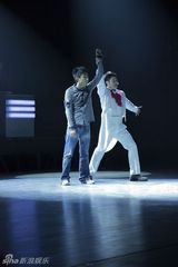 幻灯图集：《丐中丐》首演 王翰涛明星好友齐捧场