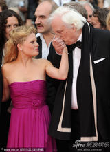 幻灯图集：《蒙彼利埃公主》首映 名模爱娃性感亮相