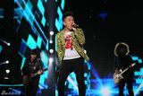 组图：好声音巡演登陆杭州 吴莫愁李玟飙歌