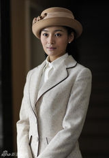 组图：《兵临城下》最新剧照曝光 王媛可造型美艳