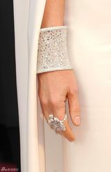 高清组图：奥斯卡红毯格温妮丝-帕特洛白色礼服