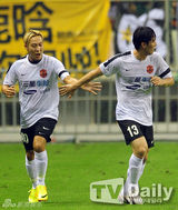 组图：朴智星领衔明星足球赛 收入捐四川灾区