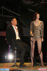 组图：萧淑慎一洗毒后形象 性感上阵皮鞭诱惑